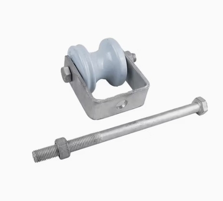 ANSI/IEEE C135.20 Spool Insulator Secondary Clevi Iron D Brackets For Electric Power Fitting